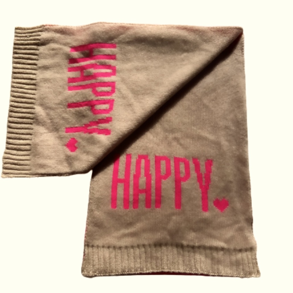 Cozy reversible “Happy” scarf